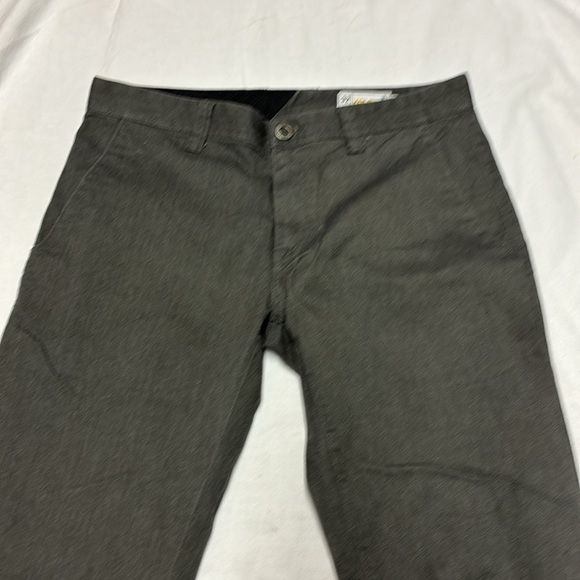 Volcom Men’s True to this grey Dress Pant - size 32 - Picture 2 of 9